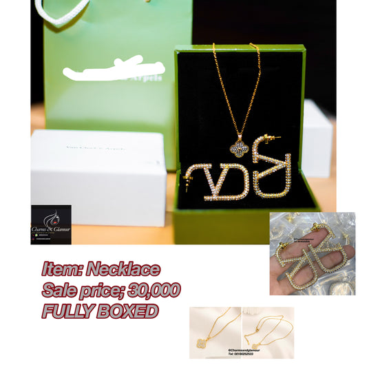 Luxury earrings